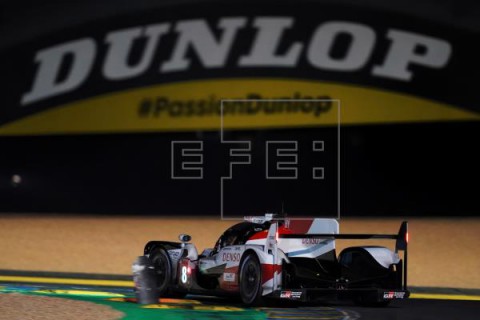 AUTOMOVILISMO 24 HORAS DE LE MANS Alonso, a un minuto y 16 segundos del otro Toyota; a falta de diez horas