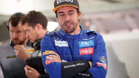 AUTOMOVILISMO 500 MILLAS DE INDIANÁPOLIS McLaren presentó el coche de Alonso para las 500 Millas de Indianápolis