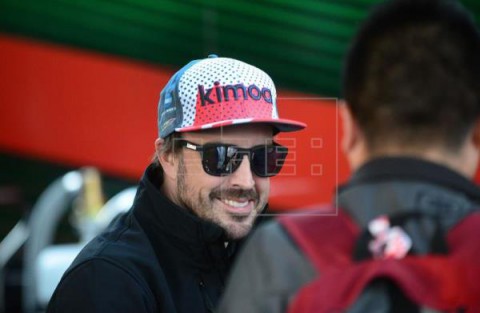 AUTOMOVILISMO DAKAR Alonso probará este miércoles en Suráfrica un Toyota con miras al Dakar