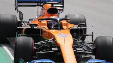 AUTOMOVILISMO FÓRMULA UNO Carlos Sainz consigue su primer podio de F1 tras la sanción a Hamilton
