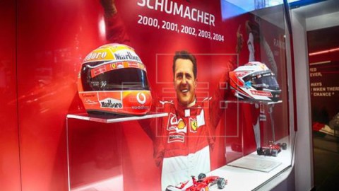 AUTOMOVILISMO FÓRMULA UNO Ferrari felicita a Schumacher por su 50 cumpleaños con una exposición