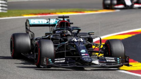 AUTOMOVILISMO FÓRMULA UNO Hamilton saldrá primero en Bélgica; Sainz y Pérez desde la cuarta fila