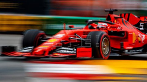 AUTOMOVILISMO FÓRMULA UNO Vettel sufre un accidente en los Libres 3