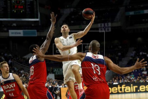 BALONCESTO ACB 94-74. Deck y Llull señalan el camino de la victoria