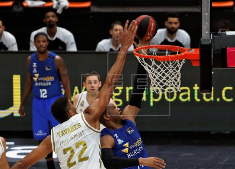 BALONCESTO ACB LIGA ENDESA 87-83. El San Pablo Burgos rompe el maleficio y los pronósticos