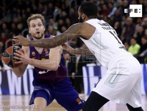 BALONCESTO EUROLIGA BARÇA LASSA-DARUSSAFAKA 97-65. El Barça Lassa se da un festín ante el colista