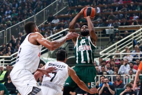 BALONCESTO EUROLIGA El Real Madrid, primer clasificado para la Fase Final de la Euroliga