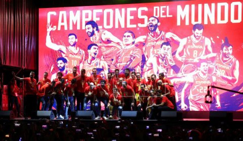 BALONCESTO MUNDIAL 2019 La Selección Española de baloncesto celebró el oro del Mundial en Plaza Colón