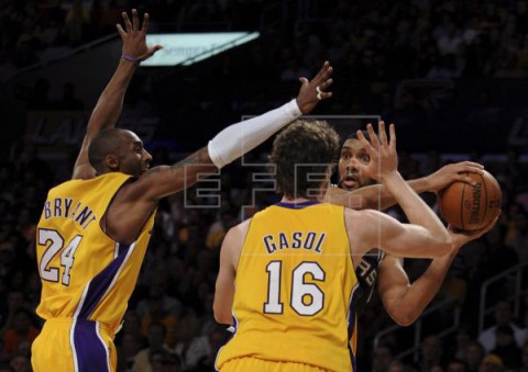 BALONCESTO NBA Bryant, Duncan y Garnett elegidos nuevos miembros del Salón de la Fama