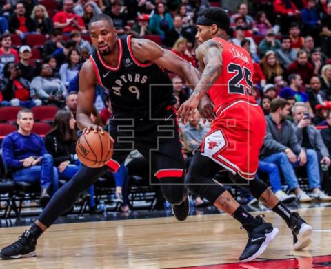 BALONCESTO NBA Ibaka y Marc Gasol salen de titulares con los Raptors y arrollan a los Bulls