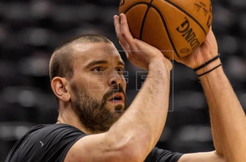 BALONCESTO NBA Marc Gasol hace sentir su clase; Mirotic, clave con Bucks, que esperan a Pau