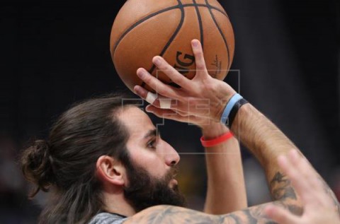 BALONCESTO NBA Rubio muestra su mejor versión encestadora; Willy la de sexto jugador