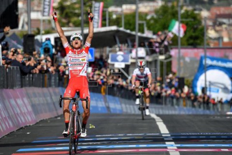 CICLISMO GIRO Fausto Masnada se reafirma en San Giovanni, Conti nueva maglia rosa