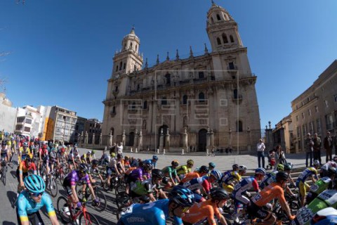 CICLISMO VUELTA ANDALUCÍA Fuglsang es el más fuerte en etapa reina y da un paso para revalidar victoria