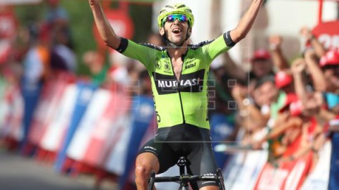 CICLISMO VUELTA ESPAÑA Mikel Iturria gana la undécima etapa en Urdax