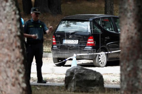 FERNÁNDEZ OCHOA Hallan el coche de Fernández Ochoa en un aparcamiento de Cercedilla (Madrid)