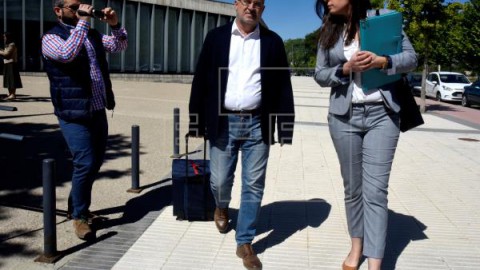 FÚTBOL AMAÑOS Libertad con cargos para el médico de la Sociedad Deportiva Huesca