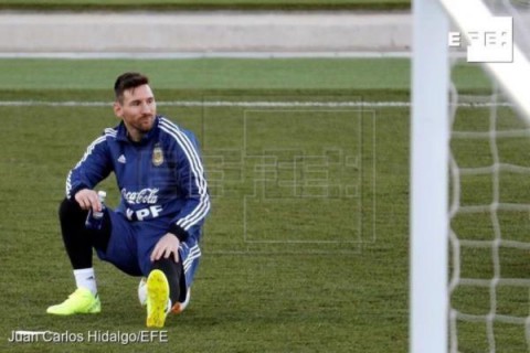FÚTBOL AMISTOSO Tagliafico: `Estaba seguro de que Messi iba a volver a la selección`
