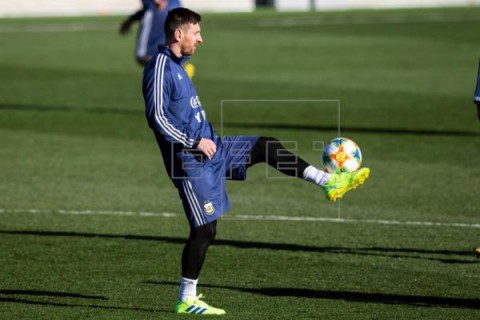 FÚTBOL ARGENTINA Leo frente a Lío: un debate incombustible