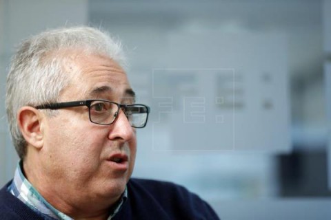 FÚTBOL ATHLETIC/ELECCIONES Uribe-Echevarría vota `ni preocupado ni tranquilo, simplemente expectante`
