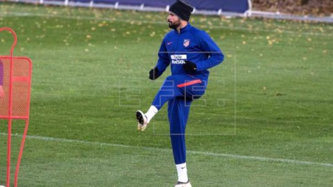 FÚTBOL ATLÉTICO DE MADRID Diego Costa se entrena con normalidad y podría estar en Girona