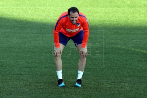 FÚTBOL ATLÉTICO DE MADRID Godín deja el Atlético: `Soy un hincha más`