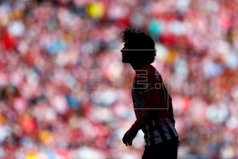 FÚTBOL ATLÉTICO DE MADRID Griezmann se despide y fuerza una reconstrucción en el Atlético