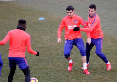 FÚTBOL ATLÉTICO DE MADRID Morata apunta a la titularidad contra el Betis