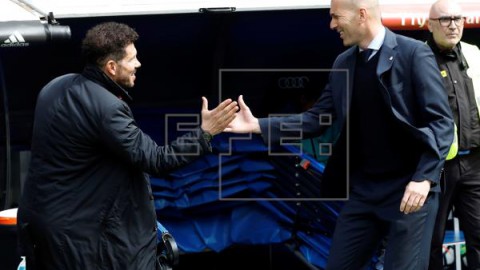 FÚTBOL ATLÉTICO MADRID-REAL MADRID Simeone contra Zidane, el regreso de un gran duelo con cuentas pendientes