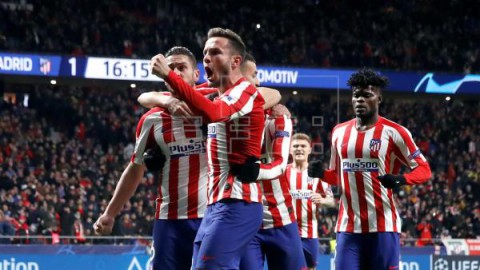 FÚTBOL AT.MADRID-LOKOMOTIV Un gol de penalti de Joao Félix acerca al Atlético a octavos de final (1-0)