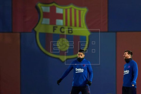 FÚTBOL BARCELONA Messi abre un nuevo capítulo en el conflicto contractual con el Barcelona