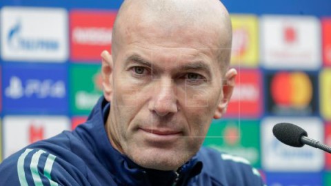 FÚTBOL BARCELONA REAL MADRID Zidane sobre la protesta en el clásico: `Hay algunas cosas que no puedes controlar`