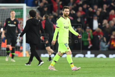 FÚTBOL BARCELONA Silencio sepulcral en el Barcelona tras la hecatombe de Anfield