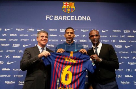 FÚTBOL BARCELONA Todibo: `He elegido el Barcelona porque quería estar con los más grandes`