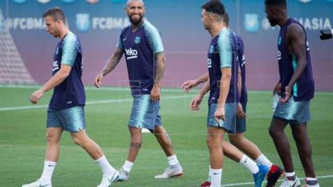 FÚTBOL BARCELONA – Arturo Vidal: `Soy un jugador de barrio`