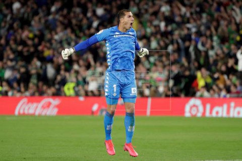 FÚTBOL BETIS Joel Robles confirma su positivo en coronavirus