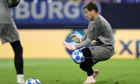 FÚTBOL CASILLAS Casillas no tendrá secuelas pero es pronto para hablar de su futuro, dice el médico del Oporto
