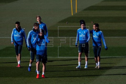 FÚTBOL COPA DEL REY Kroos y Llorente vuelven a una convocatoria sin Carvajal