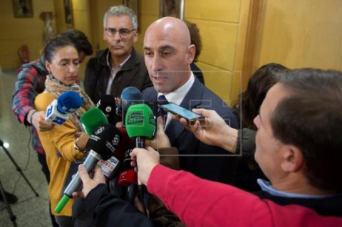 FÚTBOL CORRUPCIÓN Rubiales apela a presunción de inocencia de su vicepresidente y pide respeto