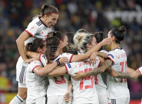FÚTBOL (F) ESPAÑA-AZERBAIYÁN 4-0. España golea a Azerbaiyán en un partido cómodo