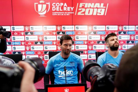 FÚTBOL FINAL COPA DEL REY: BARCELONA-VALENCIA Messi: `Me gustaría que Valverde siguiera`