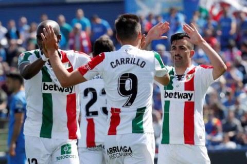 FÚTBOL GETAFE-LEGANÉS 0-2. Michael Santos emerge en Getafe para acercar al Leganés a la salvación