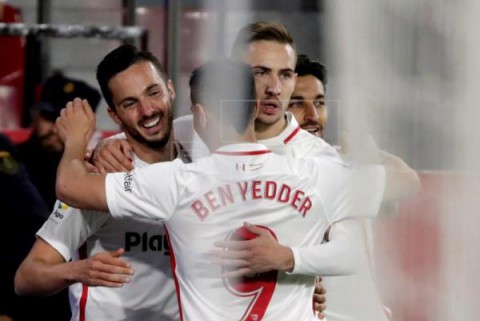 FÚTBOL LALIGA SANTANDER Sarabia impulsa la carrera del Sevilla hacia la Liga de Campeones
