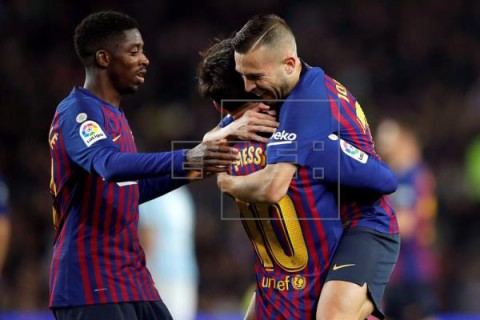 FÚTBOL LALIGA SANTANDER  El Barcelona termina 2018 líder al ritmo de Messi y Jordi Alba