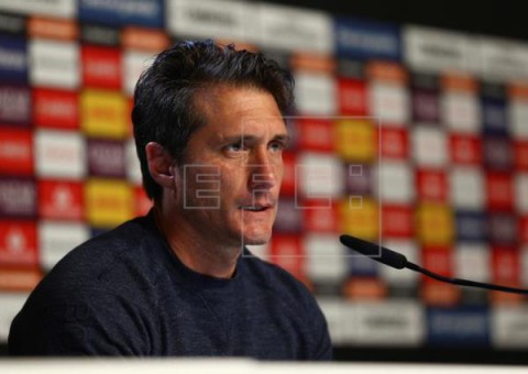 FÚTBOL LIBERTADORES Schelotto: `Que no se pueda jugar un River-Boca en Argentina es lamentable`