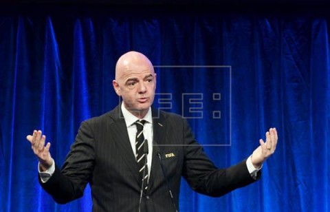 FÚTBOL LIBERTADORES  Infantino: `La Conmebol deberá decidir tras el rechazo de River a jugar en Madrid`