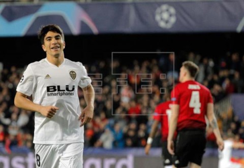 FÚTBOL LIGA CAMPEONES 2-1. Un sólido Valencia no da opción al United