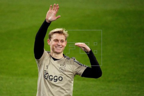 FÚTBOL LIGA CAMPEONES De Jong: `Cuando firmé con el Barcelona me dijeron: trata de eliminar al Real`