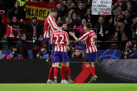 FÚTBOL LIGA CAMPEONES El Atlético de Madrid cumple y el Atalanta firma una proeza