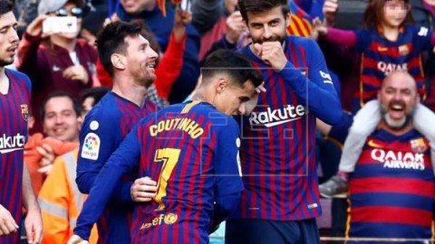 FÚTBOL LIGA CAMPEONES El Barça con Sergi Roberto y Coutinho; el United sin Lukaku ni Matic